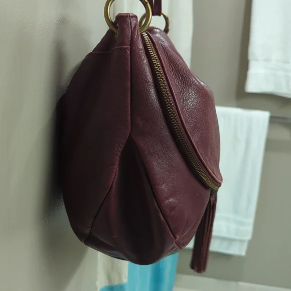 Leather Shoulder Bag Mahogany Color - Picture 8 of 8